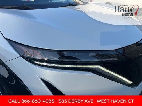 Certified 2023 Nissan Ariya FWD image 14