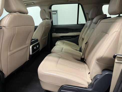 Used 2024 Ford Expedition Max Limited AWD/4WD image 25