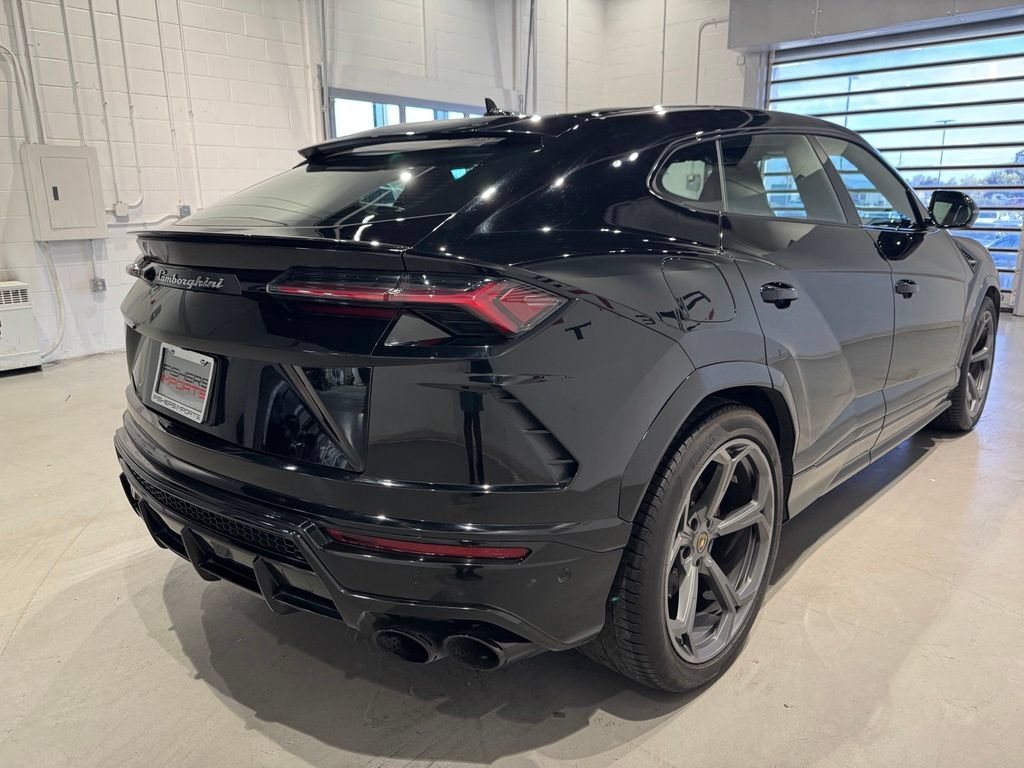 Used 2020 Lamborghini Urus AWD/4WD image 7