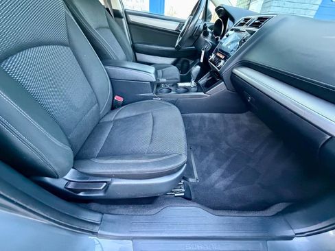 Used 2018 Subaru Outback 2.5i Premium AWD/4WD image 35