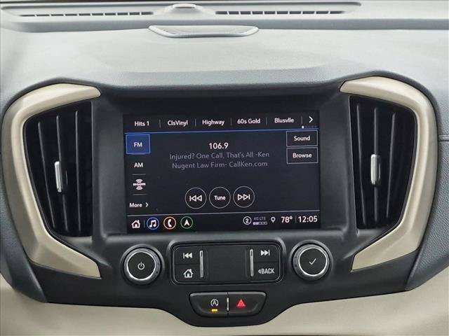 Used 2024 GMC Terrain Denali w/ Denali Premium Package AWD/4WD image 18