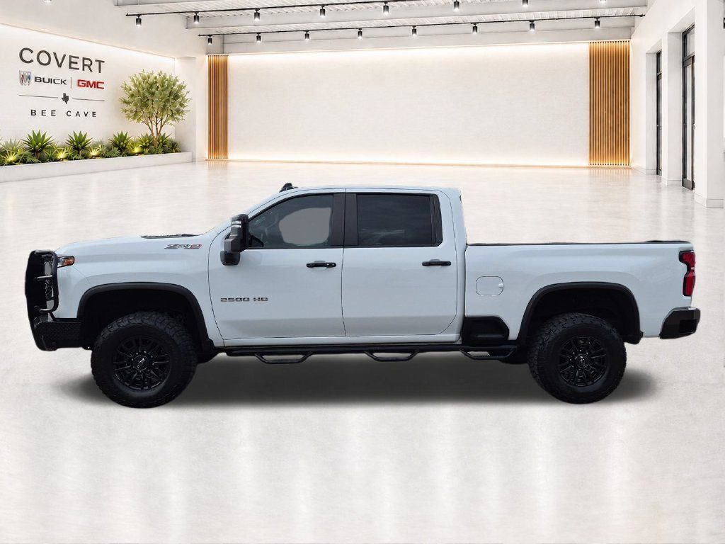 Used 2025 Chevrolet Silverado 2500 ZR2 w/ Technology Package AWD/4WD image 7