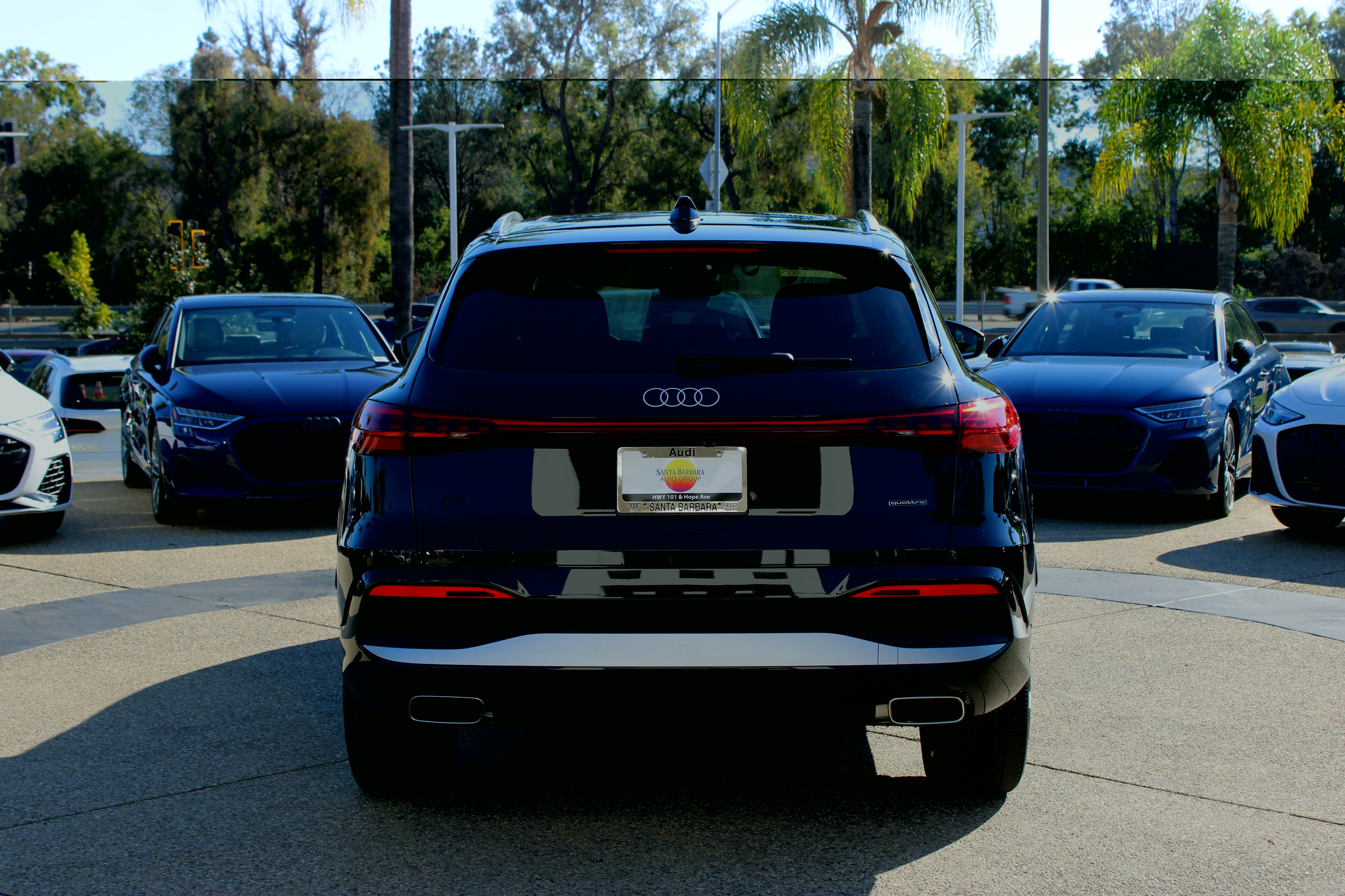 Certified 2025 Audi Q5 Premium w/ Convenience Package AWD/4WD image 4