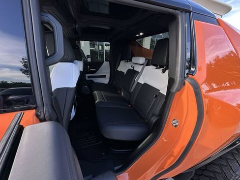Used 2024 GMC Hummer EV 2X w/ Extreme Off-Road Package AWD/4WD image 30