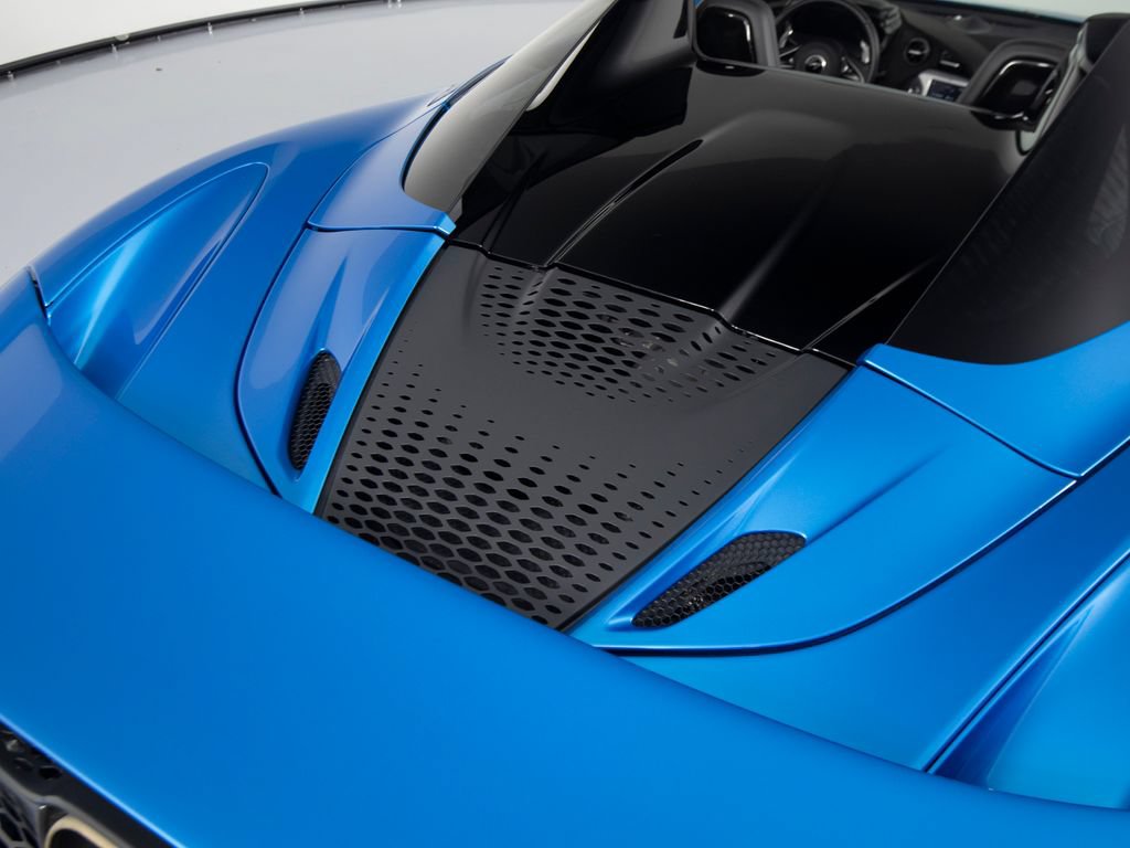 Used 2024 McLaren 750S Spider RWD image 46