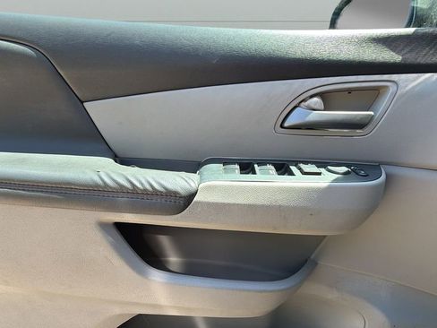 Used 2012 Honda Odyssey EX image 19