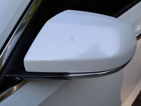 Used 2023 Cadillac CT4 Luxury RWD image 17