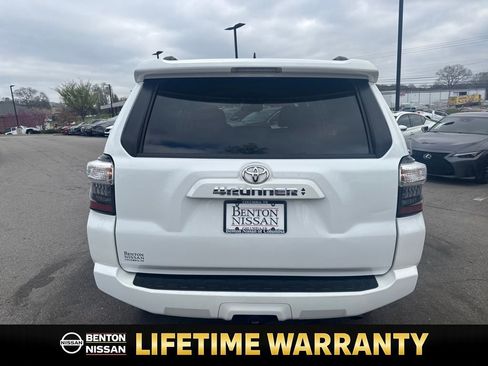 Used 2024 Toyota 4Runner SR5 image 7