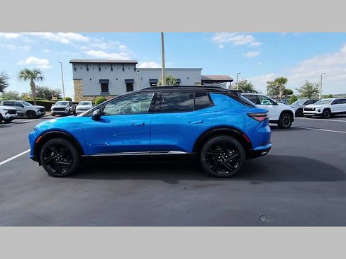 New 2026 Chevrolet Equinox EV RS image 20