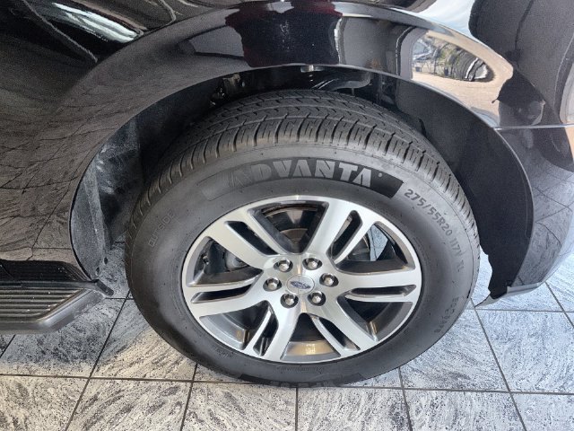 Used 2024 Ford Expedition Max Limited AWD/4WD image 10