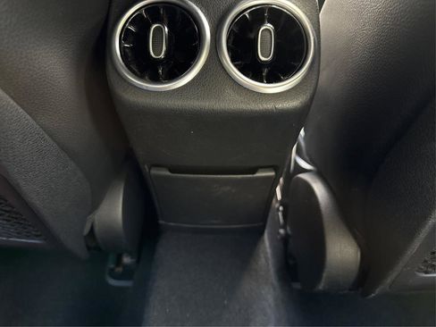 Used 2019 Mercedes-Benz A 220 4MATIC image 23