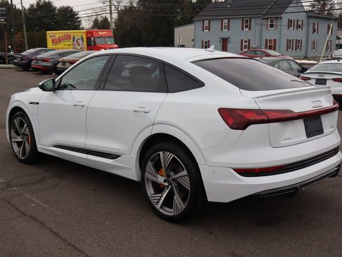 Used 2022 Audi e-tron Prestige w/ Prestige Package image 8
