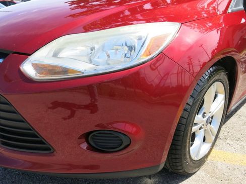 Used 2014 Ford Focus SE FWD image 37