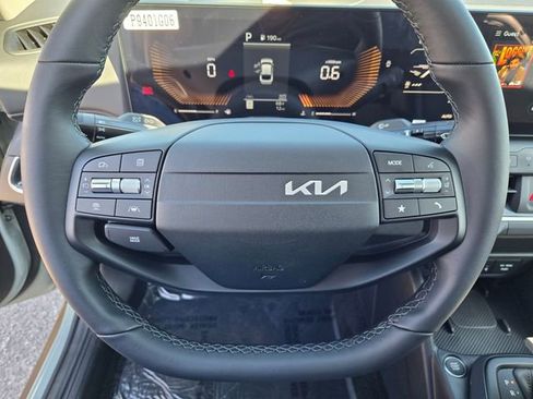 New 2026 Kia K4 EX image 23