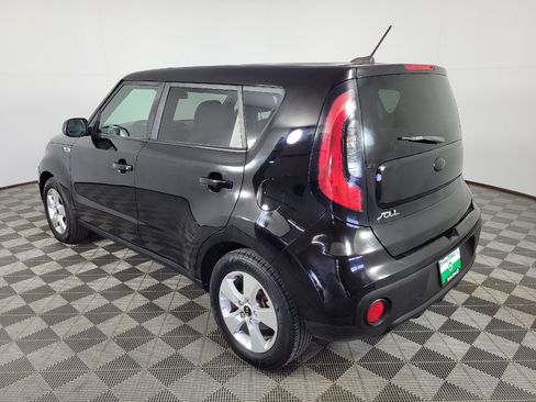 Used 2018 Kia Soul FWD image 5