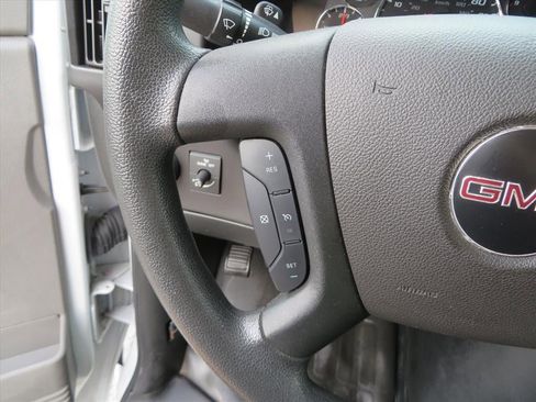 Used 2020 GMC Savana 2500 w/ Driver Convenience Package image 17