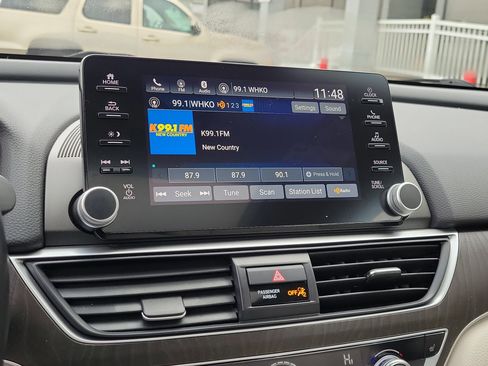 Used 2019 Honda Accord EX-L image 26