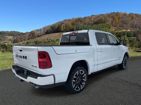 Used 2025 RAM 1500 Limited w/ Body Color Bumper Group image 7