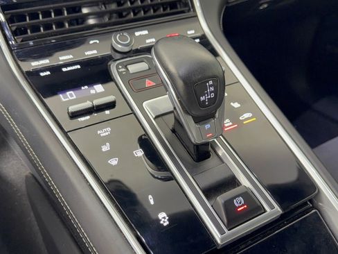 Certified 2019 Porsche Panamera GTS w/ Assistance Package AWD/4WD image 21