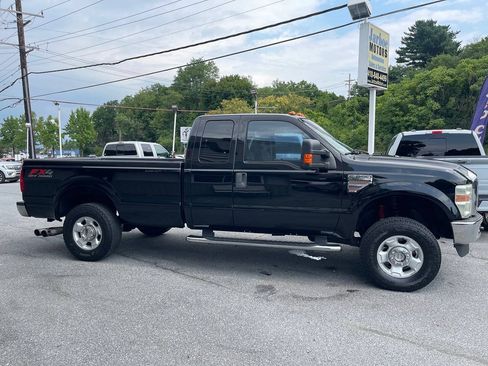 Used 2010 Ford F250 XL AWD/4WD image 9