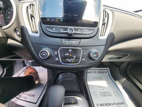 Used 2024 Chevrolet Malibu RS w/ LPO, Floor Liner Package FWD image 21