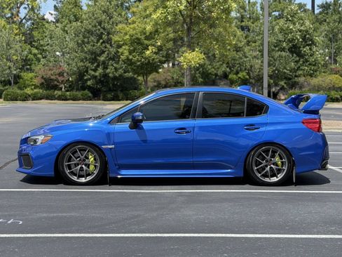 Used 2018 Subaru WRX STI Limited w/ Popular Package #3 AWD/4WD image 4