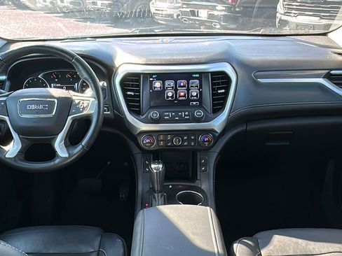 Used 2019 GMC Acadia SLT w/ LPO, Floor Liner Package image 10