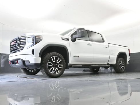 Used 2023 GMC Sierra 1500 AT4 AWD/4WD image 37