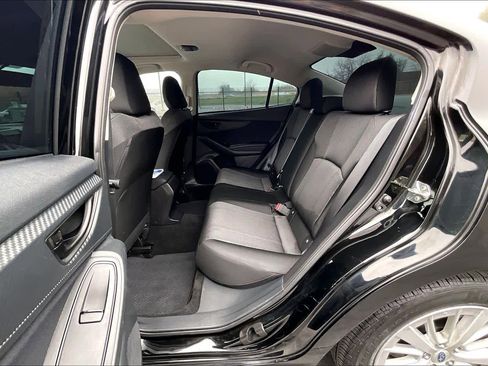 Used 2017 Subaru Impreza 2.0i Premium image 29