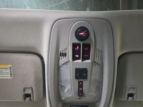 Used 2011 GMC Terrain SLT FWD image 14