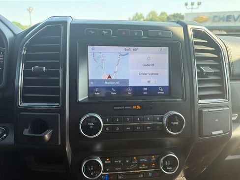 Used 2021 Ford Expedition Limited AWD/4WD image 15