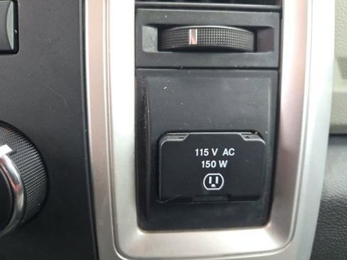 Used 2012 RAM 3500 SLT image 36