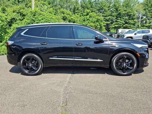 Certified 2024 Buick Enclave Essence w/ Experience Buick Package AWD/4WD image 7