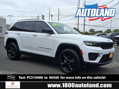 Used 2023 Jeep Grand Cherokee Altitude