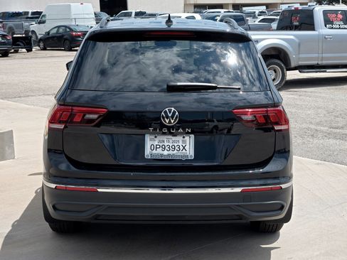 Used 2024 Volkswagen Tiguan S image 5