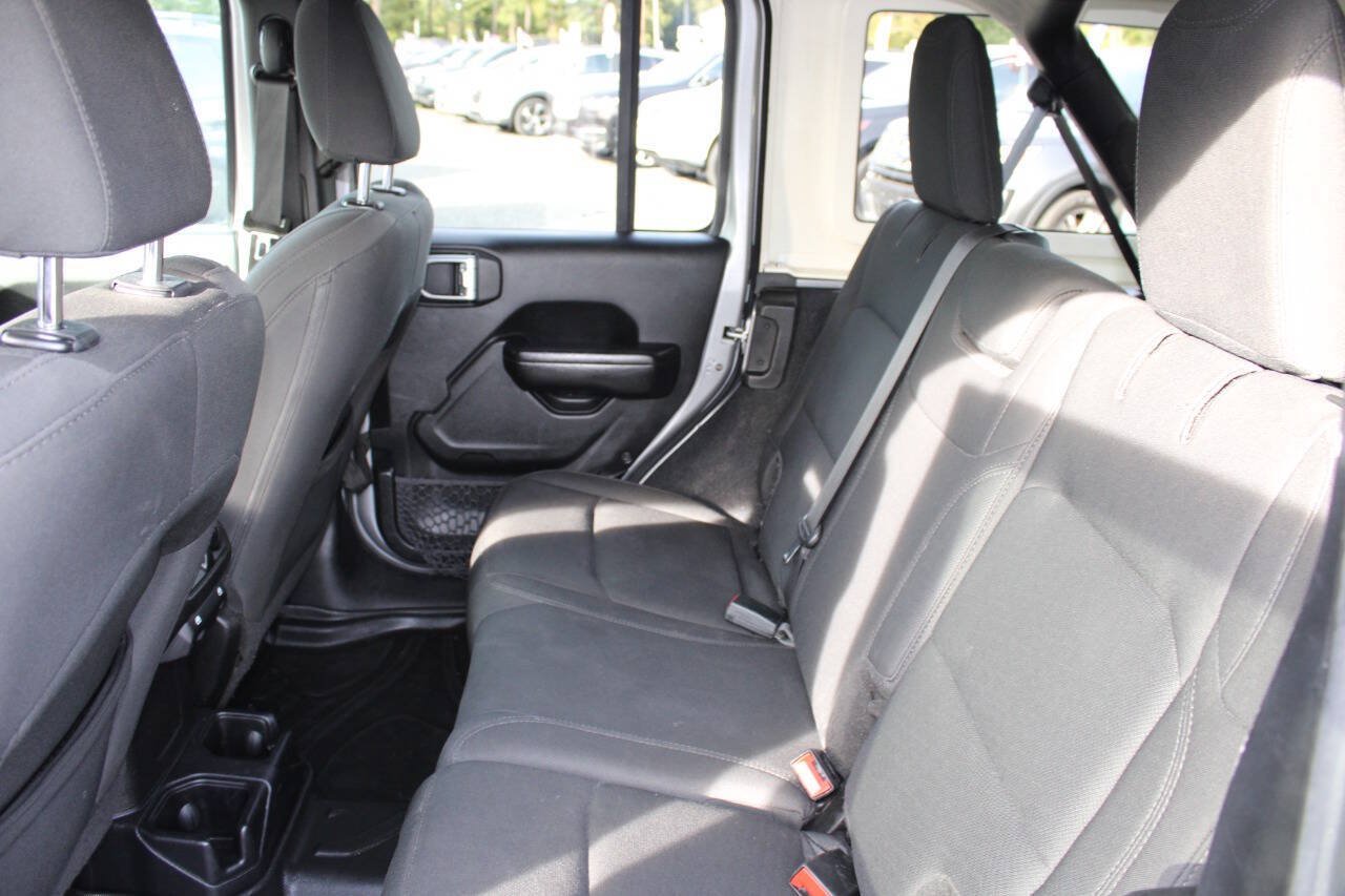 Used 2019 Jeep Wrangler Unlimited Sport S AWD/4WD image 19