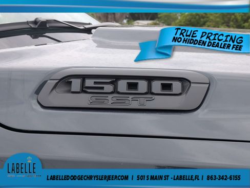 Used 2025 RAM 1500 Big Horn AWD/4WD image 13