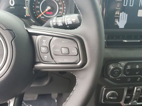 New 2025 Jeep Wrangler Sport S image 31