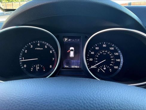 Used 2018 Hyundai Santa Fe Sport w/ 2.0T Ultimate Tech Package 05 FWD image 22