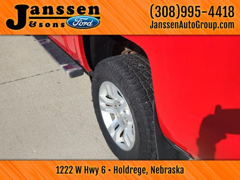 Used 2018 Chevrolet Silverado 1500 LT w/ All Star Edition AWD/4WD image 12