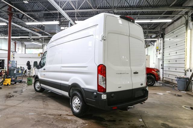 Used 2025 Ford Transit 250 148 High Roof AWD image 7