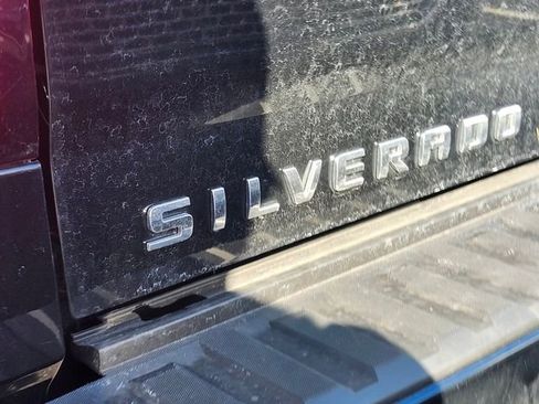 Used 2017 Chevrolet Silverado 1500 LT w/ All Star Edition image 5