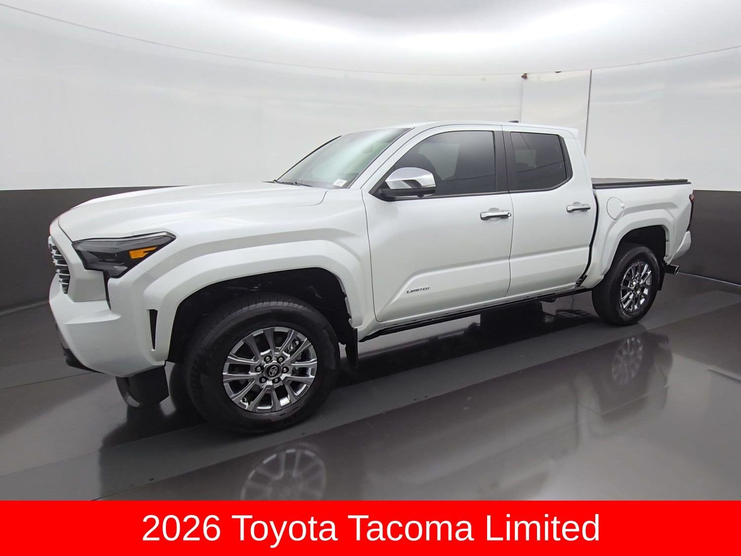 Certified 2026 Toyota Tacoma Limited AWD/4WD image 4