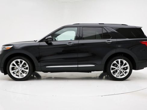 Used 2021 Ford Explorer Platinum w/ Equipment Group 601A image 7