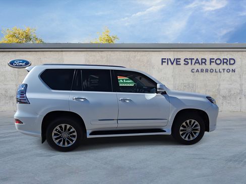 Used 2014 Lexus GX 460 Luxury image 9