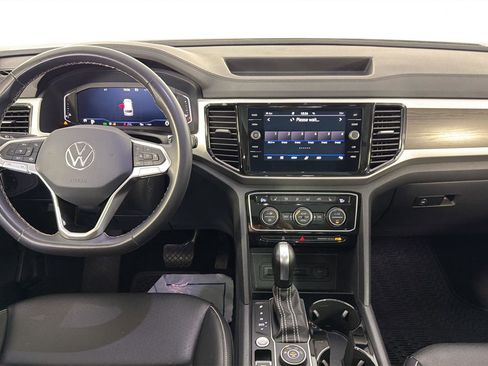 Used 2023 Volkswagen Atlas SE w/ Panoramic Sunroof Package AWD/4WD image 18