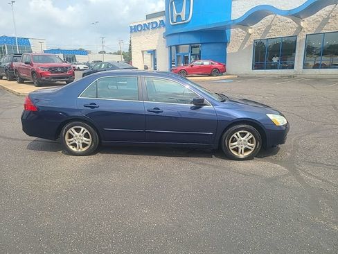 Used 2007 Honda Accord EX image 6