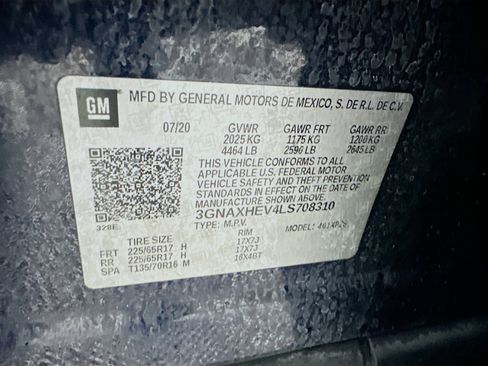 Used 2020 Chevrolet Equinox LS w/ LS Convenience Package image 12