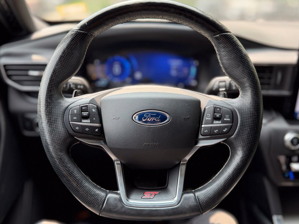 Used 2020 Ford Explorer ST w/ Premium Technology Package AWD/4WD image 9