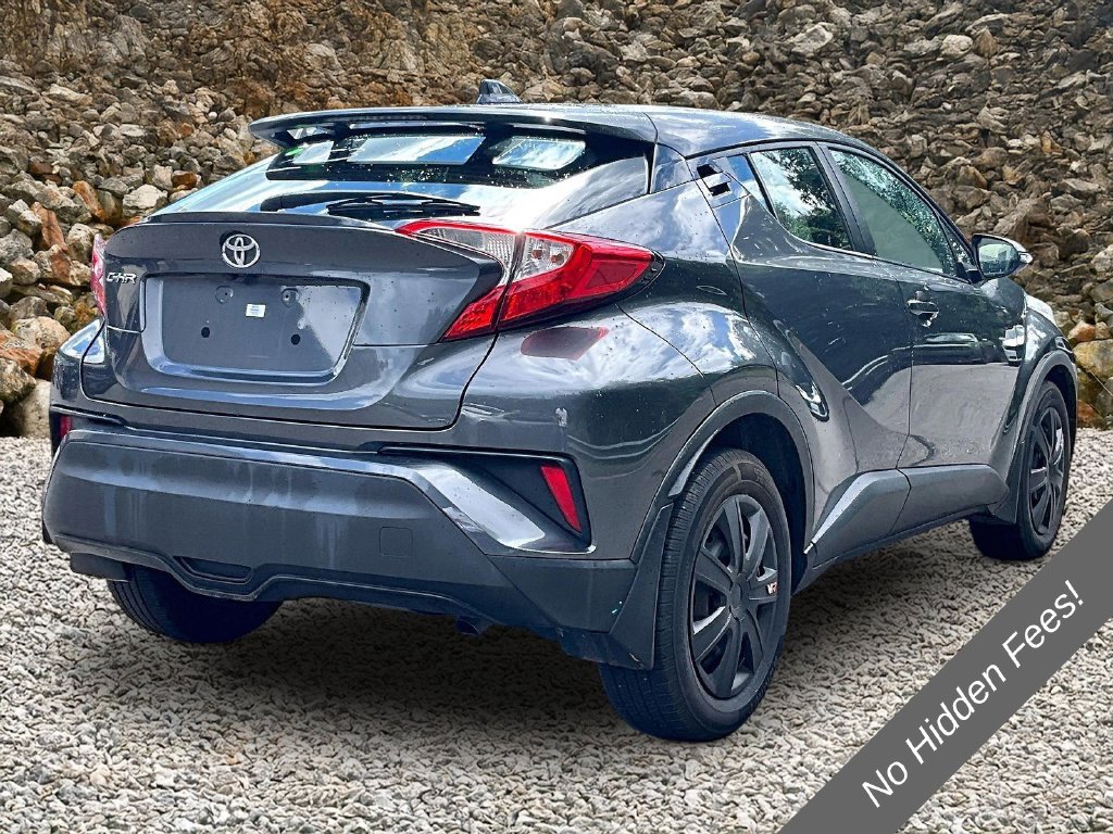 Used 2019 Toyota C-HR LE FWD image 2